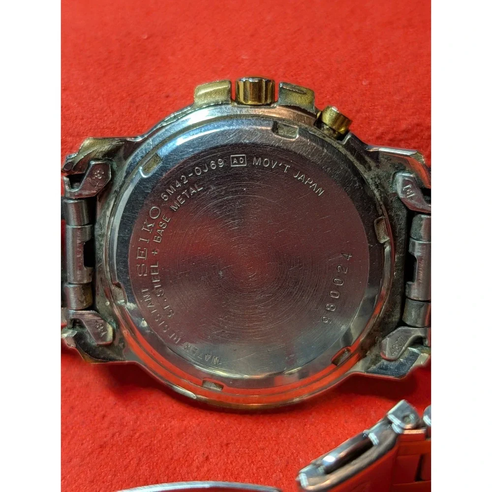 Vintage Seiko kinetic watch for men Needs Capacitor - Picture 5 of 10